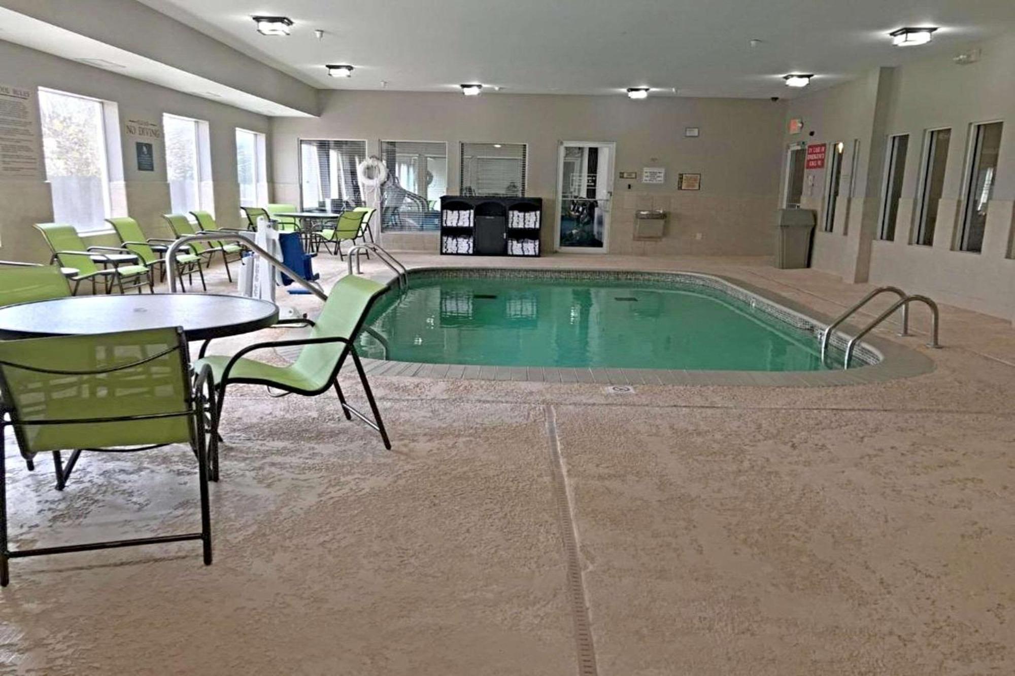 Comfort & - St Louis Area 3*